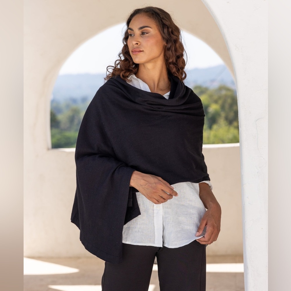 ZESTT DREAMSOFT ORGANIC COTTON TRAVEL SCARF WRAP BLACK NWOT